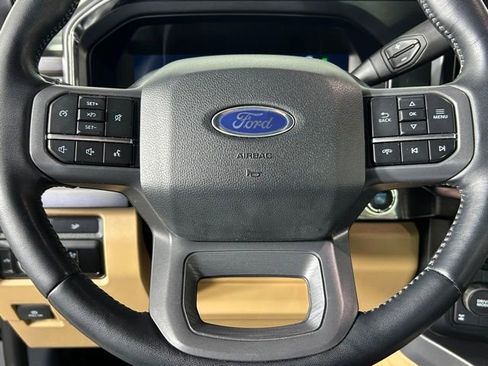 Used 2024 Ford F250 Lariat AWD/4WD image 28