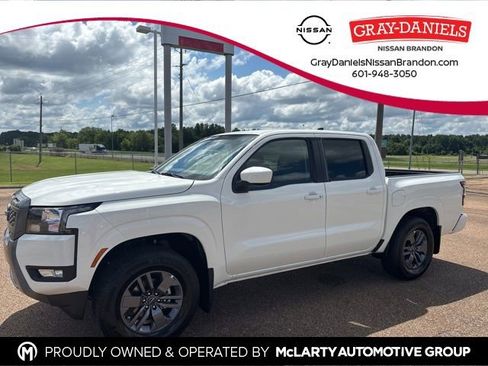 New 2025 Nissan Frontier SV w/ SV Convenience Package image 1