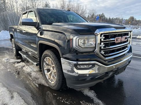 Used 2018 GMC Sierra 1500 SLT w/ SLT Premium Package image 7