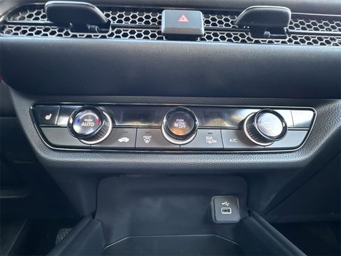 Used 2024 Honda HR-V Sport image 16