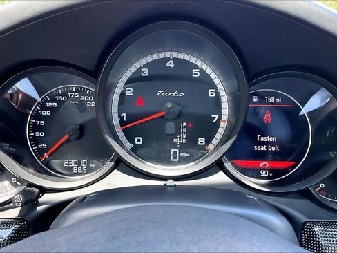 Used 2015 Porsche 911 Turbo AWD/4WD image 22