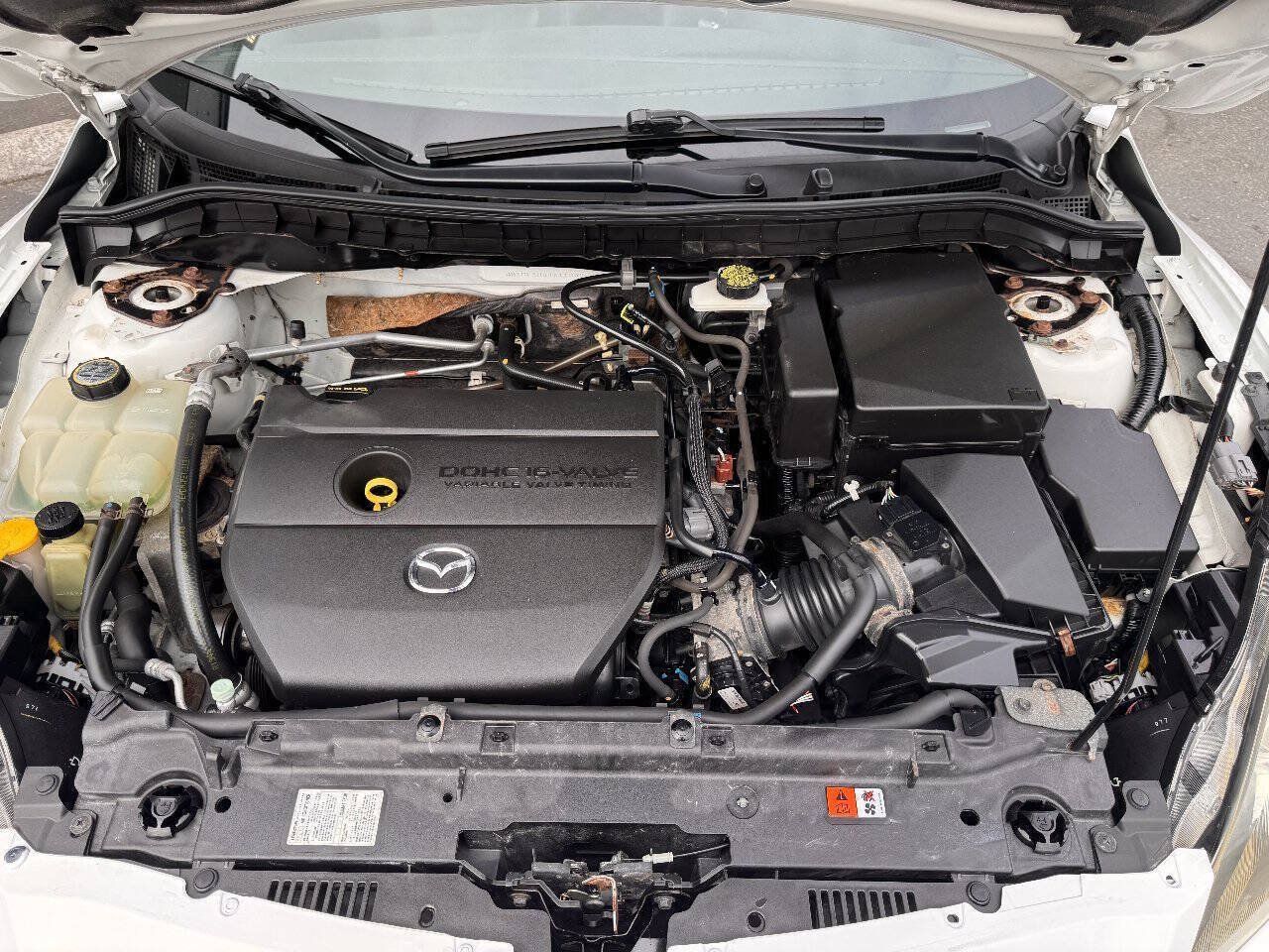 Used 2010 MAZDA MAZDA3 s Grand Touring FWD image 10