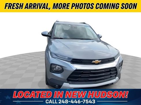 Used 2023 Chevrolet TrailBlazer LT w/ Convenience Package FWD image 4