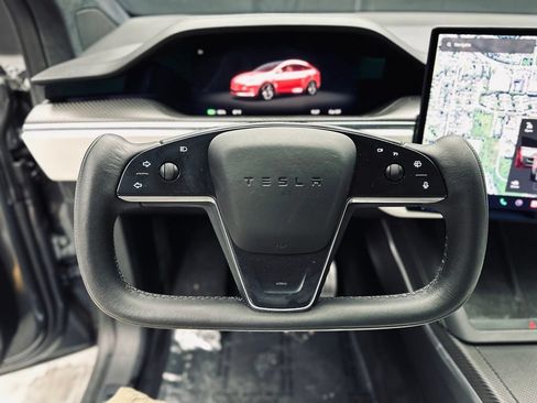 Used 2022 Tesla Model X Plaid AWD/4WD image 31
