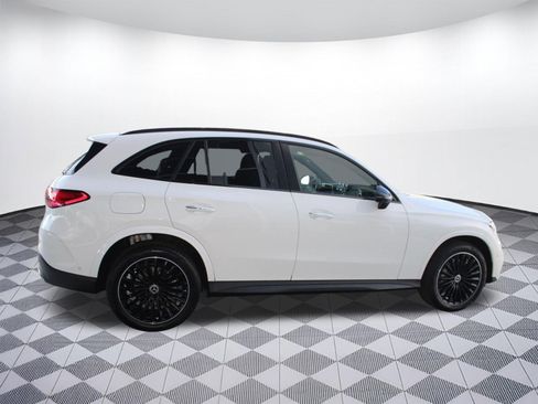 Used 2026 Mercedes-Benz GLC 300 image 8