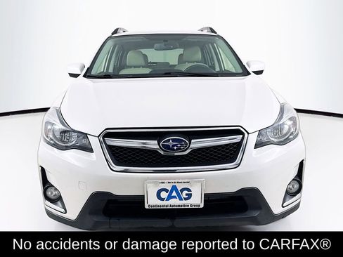 Used 2016 Subaru Crosstrek 2.0i Premium AWD/4WD image 2