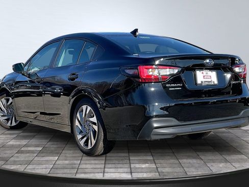 Used 2025 Subaru Legacy Limited image 11