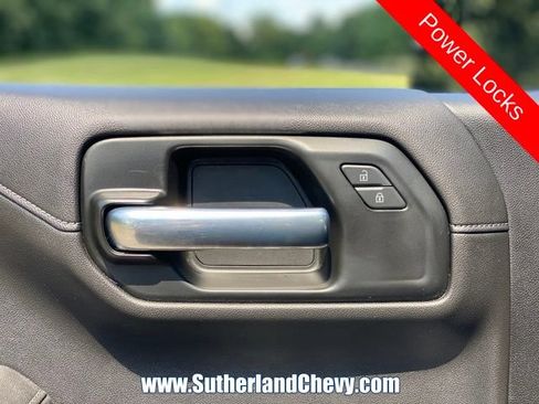 Used 2021 Chevrolet Silverado 1500 LT Trail Boss w/ LPO, Dark Essentials Package AWD/4WD image 16