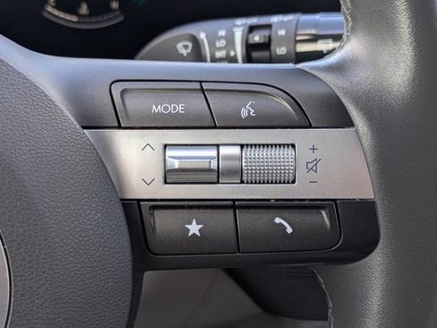 Used 2024 Hyundai Kona SEL AWD/4WD image 24