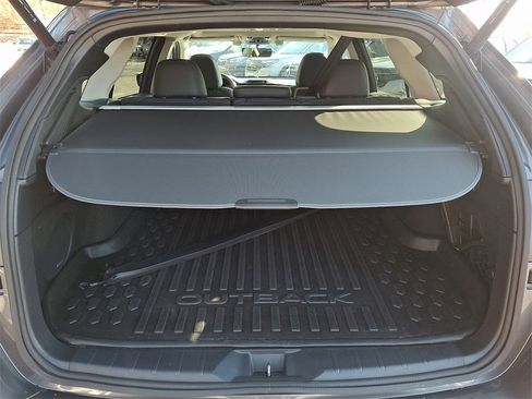 Used 2021 Subaru Outback Limited XT image 32