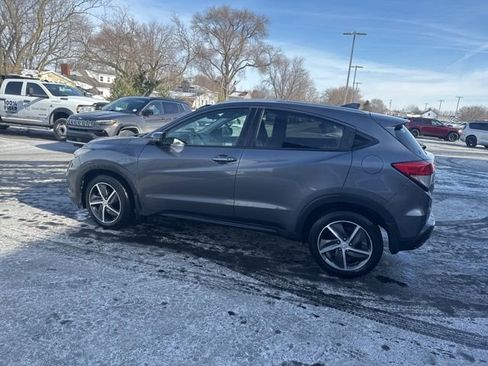 Used 2022 Honda HR-V EX image 11