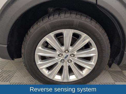 Used 2021 Ford Explorer Limited w/ Hybrid Equipment Group 310A RWD image 18