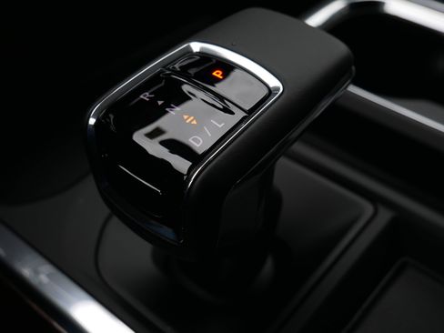 New 2026 Chevrolet Silverado 1500 LT Trail Boss w/ LT Trail Boss Premium Package AWD/4WD image 9