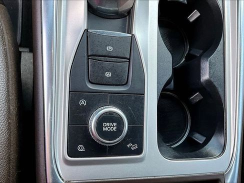 Used 2021 Ford Explorer King Ranch w/ Premium Technology Package AWD/4WD image 17