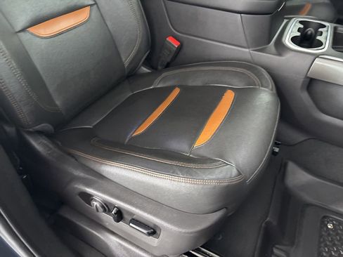 Used 2021 GMC Sierra 1500 AT4 w/ AT4 Premium Package image 32