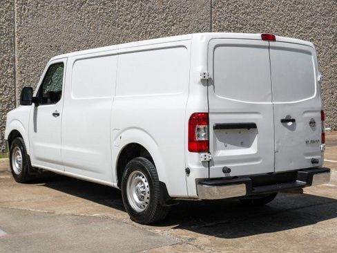 Used 2021 Nissan NV 2500 S RWD image 8