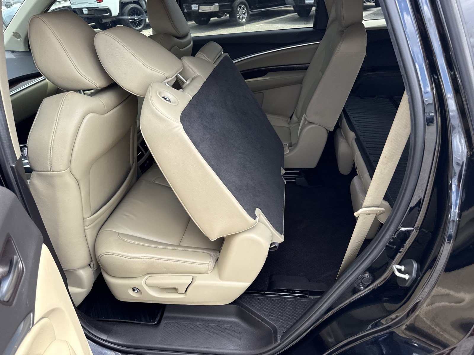 Used 2020 Acura MDX FWD image 15