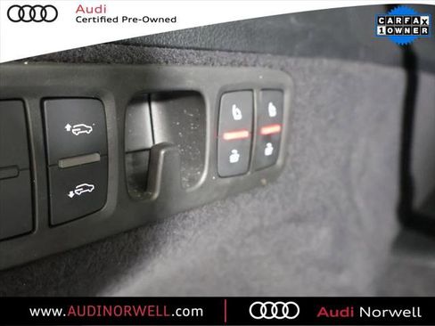 Certified 2024 Audi SQ7 Prestige image 19