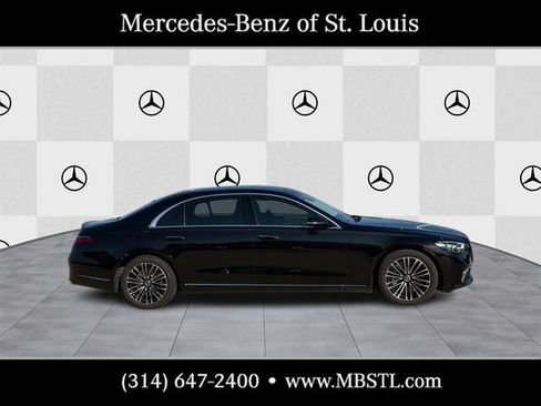 Used 2021 Mercedes-Benz S 580 4MATIC Sedan image 2
