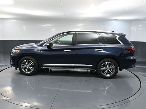 Used 2020 INFINITI QX60 Luxe w/ Essential Package FWD image 10