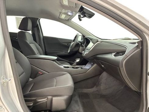 Used 2022 Chevrolet Malibu LS w/ Driver Confidence Package II FWD image 14