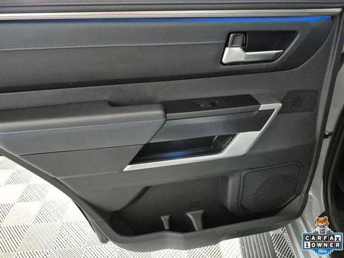 Certified 2024 Toyota Sequoia Platinum AWD/4WD image 28