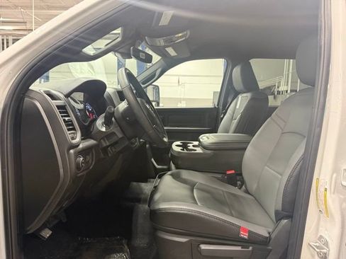 New 2026 RAM 2500 Tradesman AWD/4WD image 8