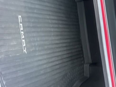 Used 2021 Toyota Camry LE image 20