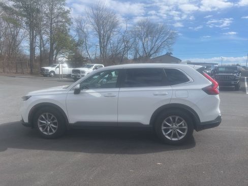 Used 2025 Honda CR-V EX-L image 8