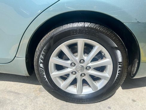 Used 2011 Toyota Camry XLE w/ XLE Extra-Value Pkg #2 FWD image 41