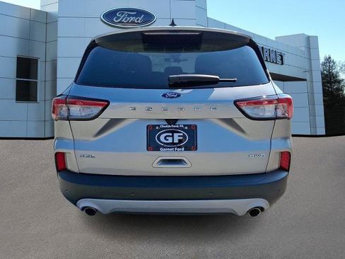 Certified 2022 Ford Escape SEL w/ Technology Package image 5