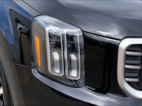 Used 2023 Kia Telluride SX AWD/4WD image 29
