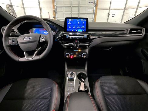 Used 2025 Ford Escape ST-Line Elite image 14