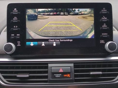 Used 2018 Honda Accord Sport image 20