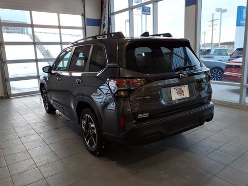 Certified 2025 Subaru Forester Premium image 6