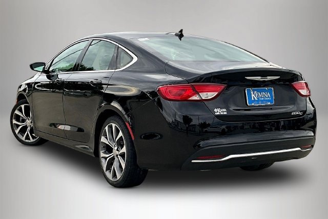 Used 2016 Chrysler 200 C FWD image 4