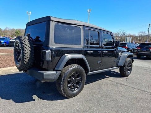 Certified 2022 Jeep Wrangler Unlimited Willys image 8