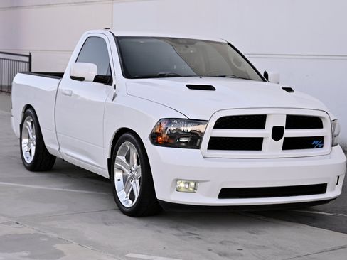 Used 2012 RAM 1500 Sport w/ Remote Start & Security Group RWD image 9