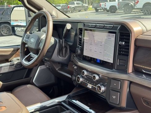 Used 2024 Ford F250 King Ranch image 29