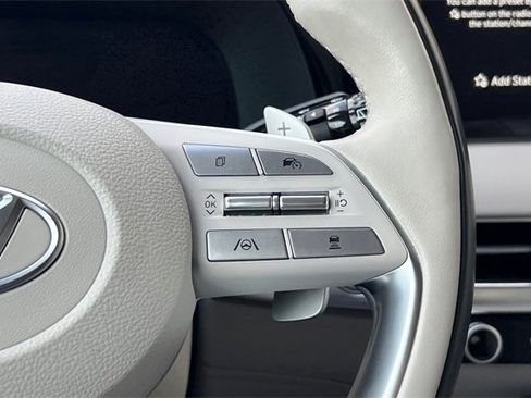 Used 2023 Hyundai Palisade Calligraphy image 33