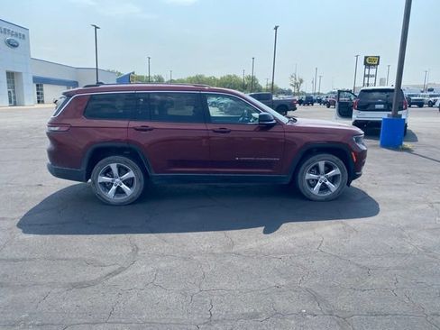 Used 2021 Jeep Grand Cherokee L Limited AWD/4WD image 7