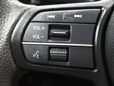 Used 2023 Honda Accord EX image 19