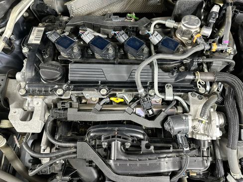 Used 2022 Toyota Corolla SE FWD image 31