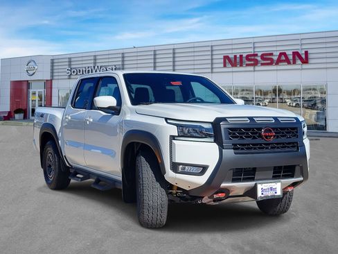 New 2026 Nissan Frontier PRO-4X image 4