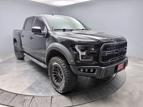 Used 2019 Ford F150 Raptor w/ Equipment Group 802A Luxury AWD/4WD image 3