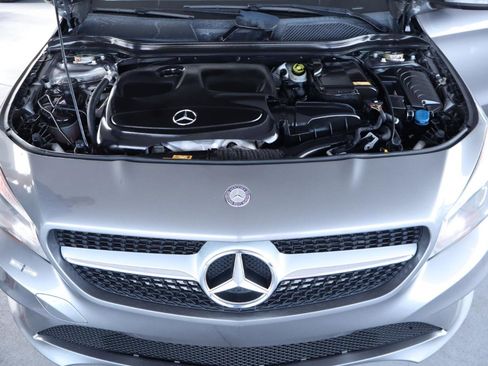 Used 2016 Mercedes-Benz CLA 250 image 40