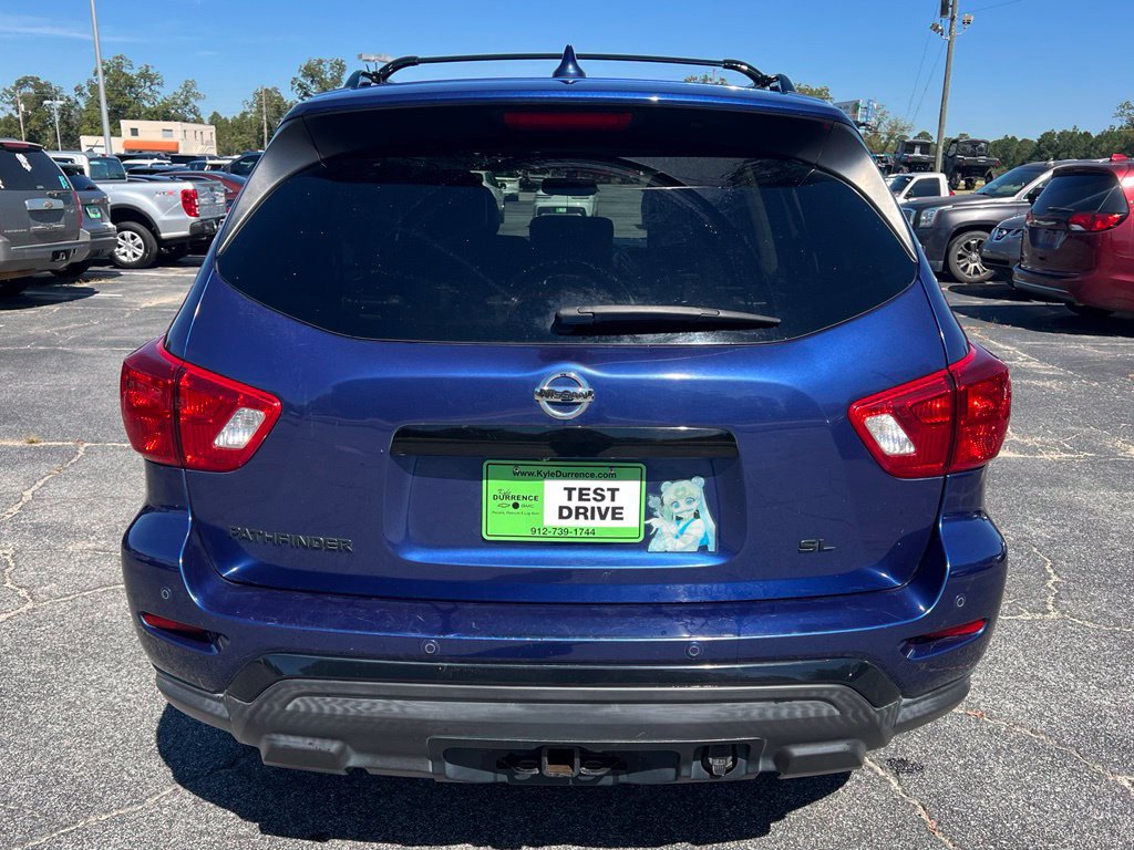 Used 2020 Nissan Pathfinder SL FWD image 5