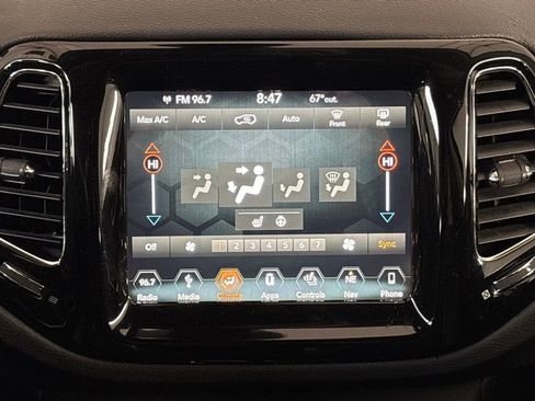 Used 2018 Jeep Compass Limited w/ Navigation Group image 25