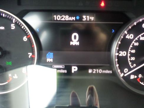 Used 2022 Mitsubishi Outlander ES image 20