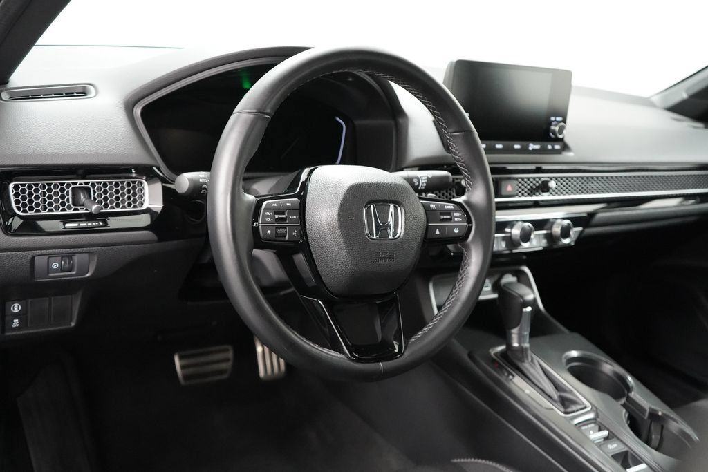 Used 2024 Honda Civic Sport image 11